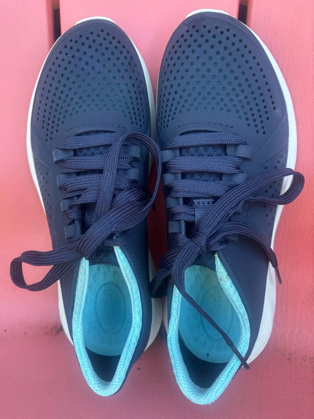CROCS Women’s Navy Blue LiteRide Pacer Sneakers / Tennis Water Shoes Size 7